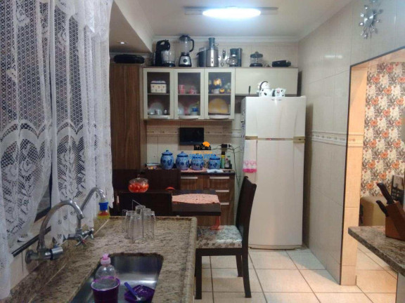 Imagem Sobrado com 3 Quartos à Venda, em Vila São Jorge - Santos Imagem Sobrado com 3 Quartos à Venda, em Vila São Jorge - Santos