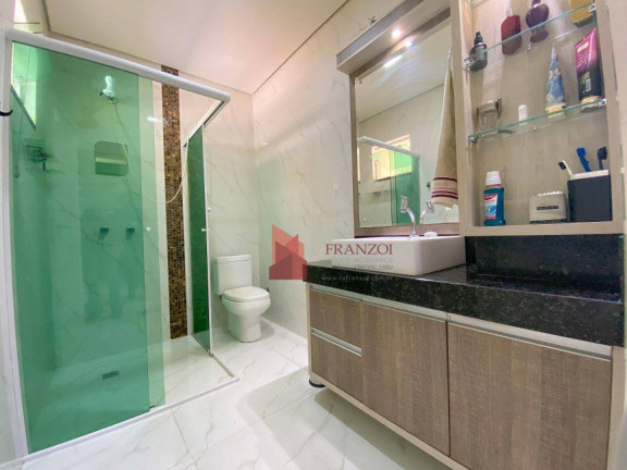 Imagem Sobrado com 4 Quartos à Venda, 170 m² em São João - Itajaí Imagem Sobrado com 4 Quartos à Venda, 170 m² em São João - Itajaí