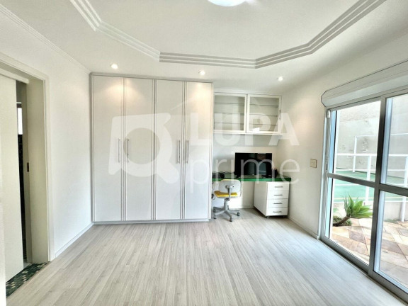 Imagem Casa com 4 Quartos à Venda, 460 m² em Tremembé - São Paulo Imagem Casa com 4 Quartos à Venda, 460 m² em Tremembé - São Paulo