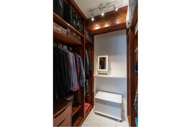 Imagem Apartamento com 3 Quartos à Venda, 106 m² em Itaim Bibi - São Paulo Imagem Apartamento com 3 Quartos à Venda, 106 m² em Itaim Bibi - São Paulo