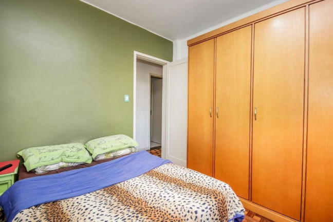 Imagem Imóvel com 3 Quartos à Venda, 98 m² em Petrópolis - Porto Alegre Imagem Imóvel com 3 Quartos à Venda, 98 m² em Petrópolis - Porto Alegre