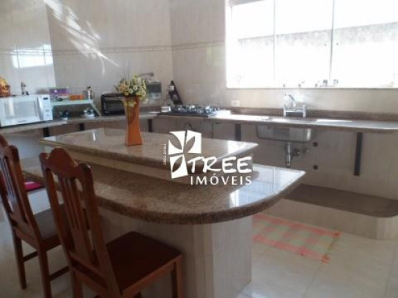 Imagem Casa com 6 Quartos à Venda, 348 m² em Jardim Aracy - Mogi Das Cruzes Imagem Casa com 6 Quartos à Venda, 348 m² em Jardim Aracy - Mogi Das Cruzes