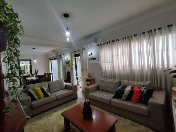 Imagem Casa com 3 Quartos à Venda, 200 m² em Centro - Botucatu Imagem Casa com 3 Quartos à Venda, 200 m² em Centro - Botucatu