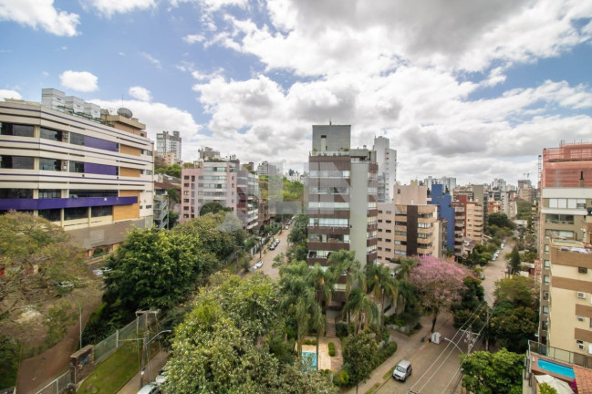 Imagem Imóvel com 4 Quartos à Venda, 311 m² em Bela Vista - Porto Alegre Imagem Imóvel com 4 Quartos à Venda, 311 m² em Bela Vista - Porto Alegre