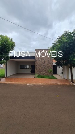 Imagem Casa com 3 Quartos à Venda, em Centro - Brodowski Imagem Casa com 3 Quartos à Venda, em Centro - Brodowski