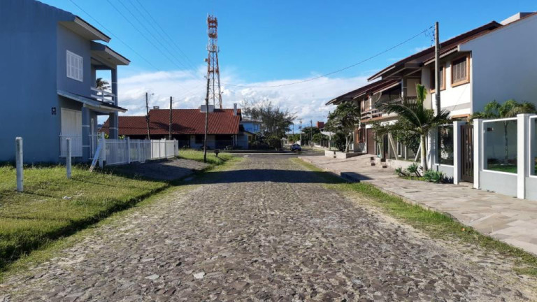 Imagem Casa com 2 Quartos à Venda, 82 m² em Curumim - Capao Da Canoa Imagem Casa com 2 Quartos à Venda, 82 m² em Curumim - Capao Da Canoa