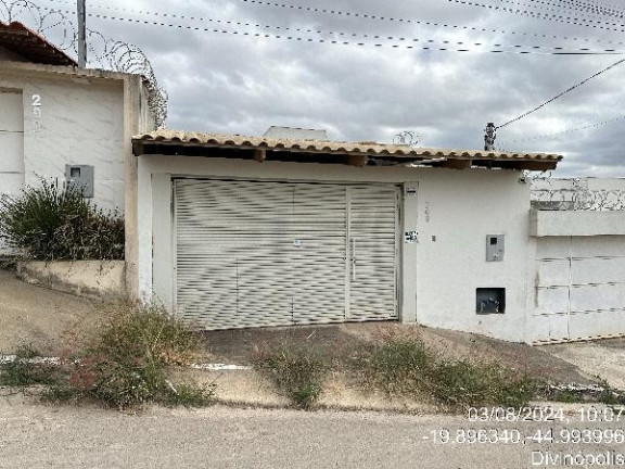 Casa com 2 Quartos à Venda, 133 m² em Pouso Alegre - Nova Serrana