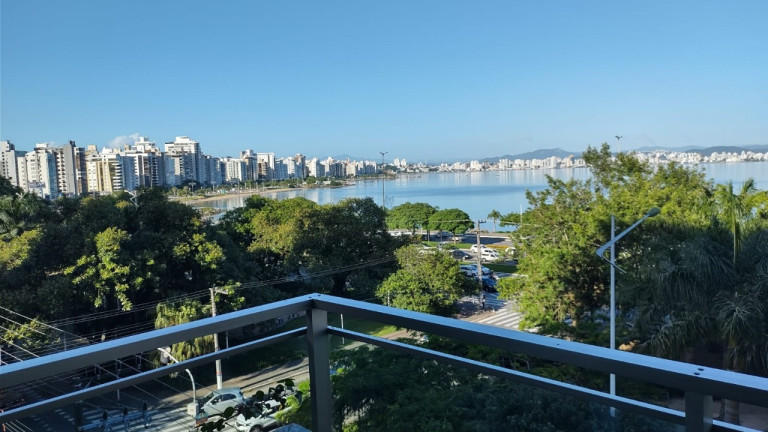 Imagem Apartamento com 4 Quartos à Venda, 293 m² em Agronômica - Florianópolis Imagem Apartamento com 4 Quartos à Venda, 293 m² em Agronômica - Florianópolis