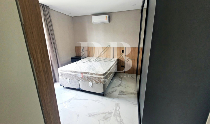 Imagem Imóvel com 6 Quartos à Venda, em Riviera - Bertioga Imagem Imóvel com 6 Quartos à Venda, em Riviera - Bertioga