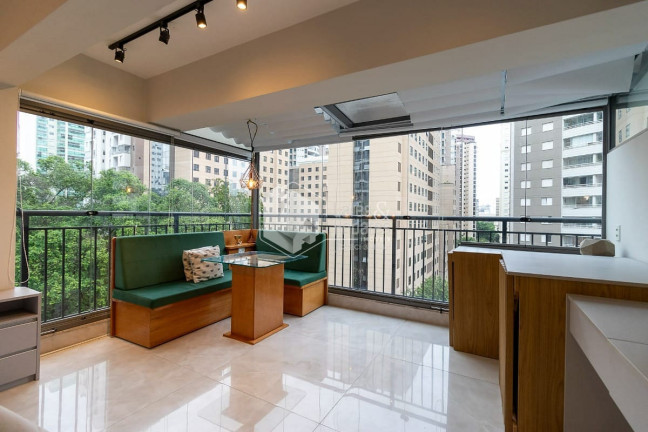 Imagem Imóvel com 1 Quarto à Venda, 32 m² em Indianópolis - São Paulo Imagem Imóvel com 1 Quarto à Venda, 32 m² em Indianópolis - São Paulo