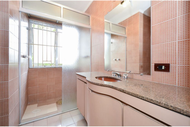 Imagem Casa com 3 Quartos à Venda, 395 m² em Morumbi - São Paulo Imagem Casa com 3 Quartos à Venda, 395 m² em Morumbi - São Paulo