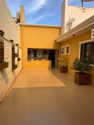 Imagem Casa com 3 Quartos à Venda, 360 m² em Jardim Matilde - Ourinhos Imagem Casa com 3 Quartos à Venda, 360 m² em Jardim Matilde - Ourinhos