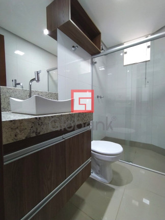 Imagem Imóvel com 3 Quartos à Venda, 170 m² em Edgar Pereira - Montes Claros Imagem Imóvel com 3 Quartos à Venda, 170 m² em Edgar Pereira - Montes Claros