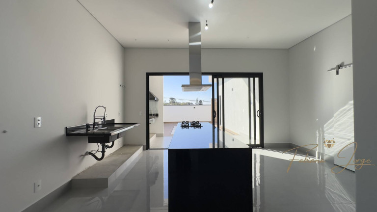 Imagem Casa com 3 Quartos à Venda, 300 m² em Jardim São Marcos - Valinhos