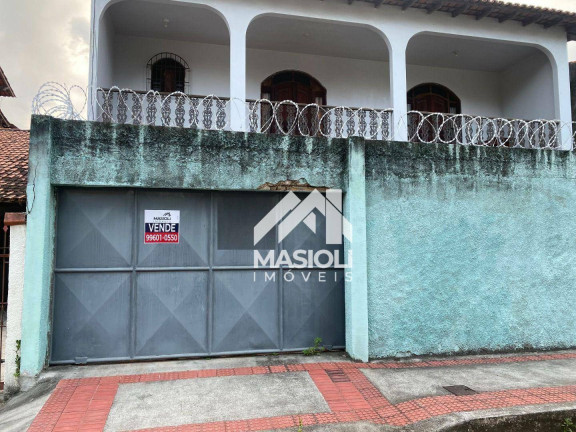 Imagem Casa com 7 Quartos à Venda, 321 m² em Centro - Vila Velha