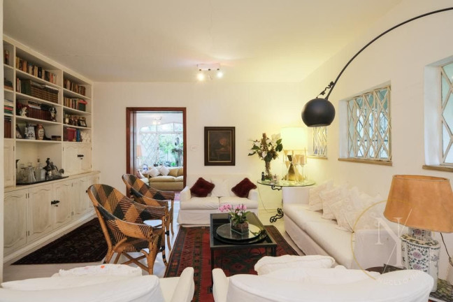 Imagem Casa com 3 Quartos à Venda, 261 m² em Jardim Paulistano - São Paulo