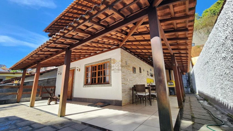 Imagem Casa com 4 Quartos à Venda, 152 m² em Fazendinha - Teresópolis Imagem Casa com 4 Quartos à Venda, 152 m² em Fazendinha - Teresópolis