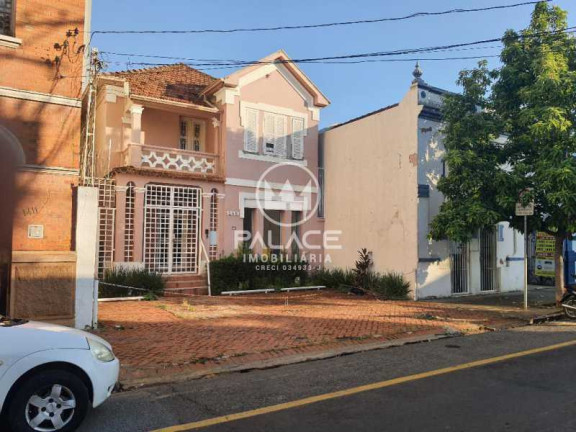 Imóvel à Venda, 220 m² em Centro - Piracicaba
