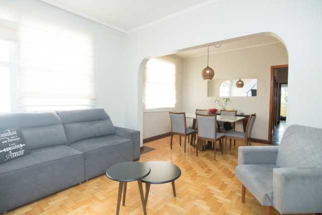 Imagem Apartamento com 3 Quartos à Venda, 111 m² em Petrópolis - Porto Alegre Imagem Apartamento com 3 Quartos à Venda, 111 m² em Petrópolis - Porto Alegre