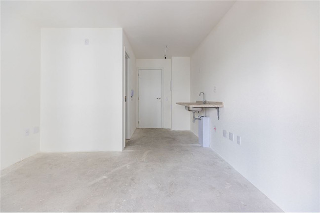 Imagem Imóvel com 1 Quarto à Venda, em Moema - São Paulo Imagem Imóvel com 1 Quarto à Venda, em Moema - São Paulo
