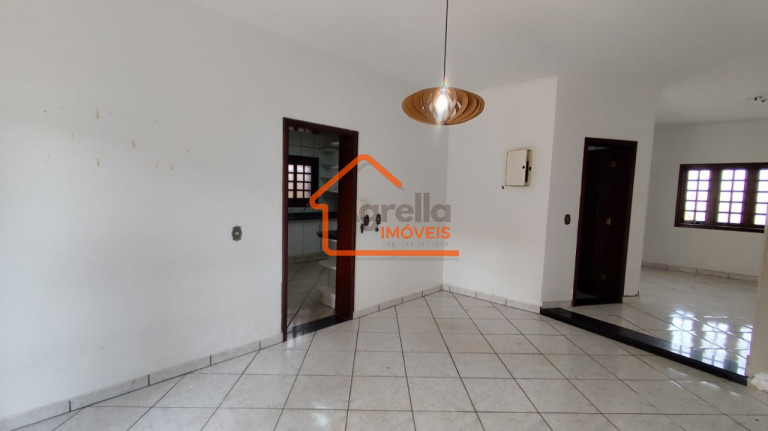 Imagem Casa com 3 Quartos à Venda, 198 m² em Jardim Flamboyant - Mogi Mirim Imagem Casa com 3 Quartos à Venda, 198 m² em Jardim Flamboyant - Mogi Mirim