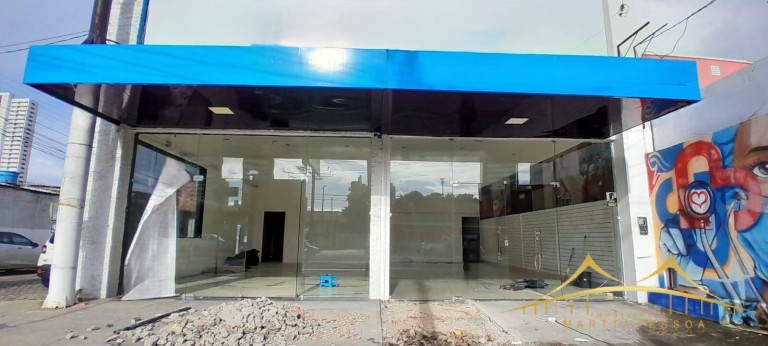 Ponto Comercial à Venda, 300 m² em Lagoa Nova - Natal