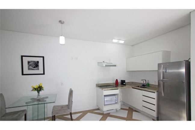 Imagem Imóvel com 1 Quarto à Venda, em Granja Viana - Cotia Imagem Imóvel com 1 Quarto à Venda, em Granja Viana - Cotia