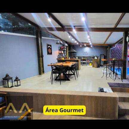 Casa de Condomínio com 3 Quartos à Venda, 360 m² em Alphaville - Santana De Parnaíba