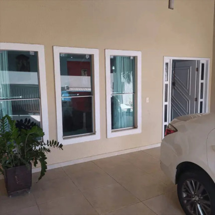 Imagem Sobrado com 4 Quartos à Venda, 212 m² em Residencial Flamingo - Goiânia Imagem Sobrado com 4 Quartos à Venda, 212 m² em Residencial Flamingo - Goiânia