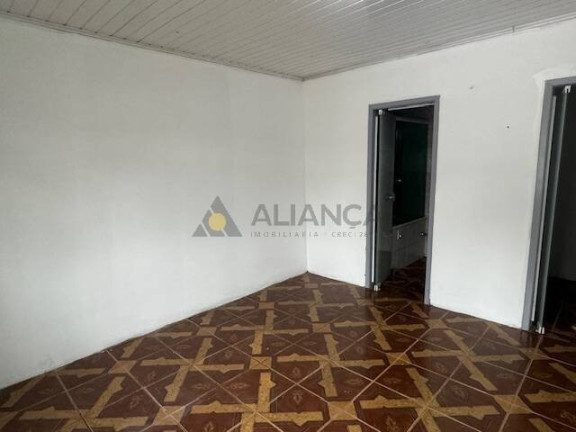 Imagem Casa com 3 Quartos para Alugar,  em Centro - Navegantes