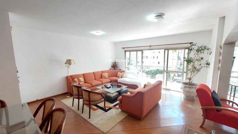Imóvel com 4 Quartos à Venda, 158 m² em Moema - São Paulo