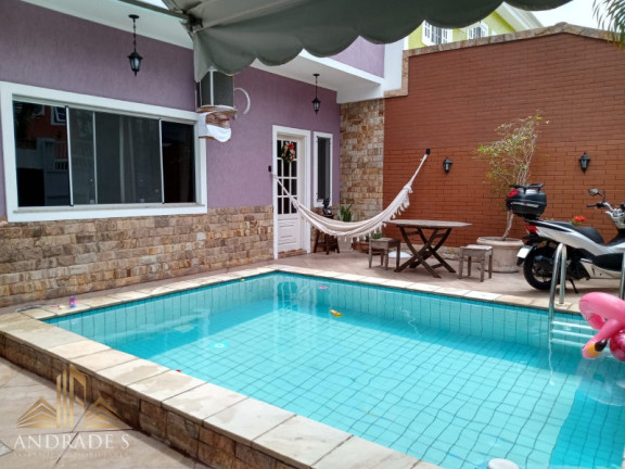 Imagem Casa de Condomínio com 2 Quartos à Venda, 190 m² em Vargem Pequena - Rio De Janeiro