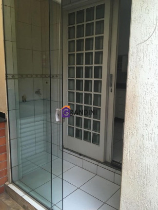 Imagem Imóvel com 3 Quartos à Venda, em Condomínio Villagio Di Fiori - Mogi Mirim Imagem Imóvel com 3 Quartos à Venda, em Condomínio Villagio Di Fiori - Mogi Mirim