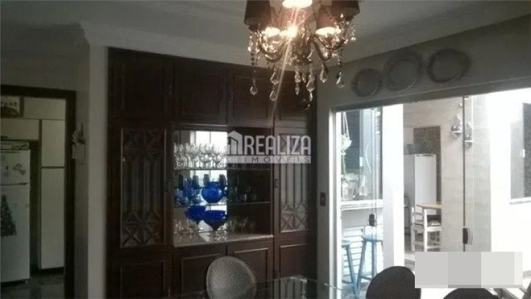 Imagem Casa com 3 Quartos à Venda, 707 m² em Mercês - Uberaba Imagem Casa com 3 Quartos à Venda, 707 m² em Mercês - Uberaba