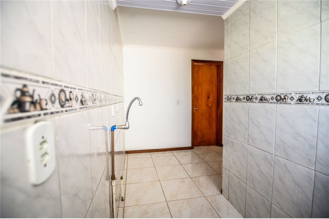 Imagem Imóvel com 2 Quartos à Venda, em Rubem Berta - Porto Alegre Imagem Imóvel com 2 Quartos à Venda, em Rubem Berta - Porto Alegre