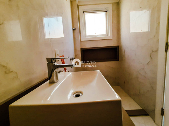 Imagem Casa com 4 Quartos à Venda, 254 m² Imagem Casa com 4 Quartos à Venda, 254 m²