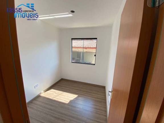 Imagem Casa com 3 Quartos à Venda, 60 m² em Guarani - Colombo Imagem Casa com 3 Quartos à Venda, 60 m² em Guarani - Colombo