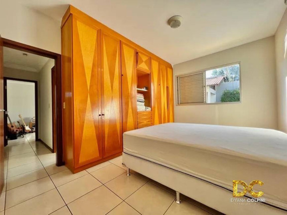 Imagem Casa de Condomínio com 3 Quartos à Venda, 212 m² em Jardim Itália - Cuiabá Imagem Casa de Condomínio com 3 Quartos à Venda, 212 m² em Jardim Itália - Cuiabá