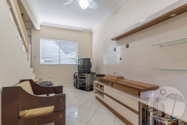 Imagem Casa com 5 Quartos à Venda, 259 m² em Ariribá - Balneário Camboriú Imagem Casa com 5 Quartos à Venda, 259 m² em Ariribá - Balneário Camboriú