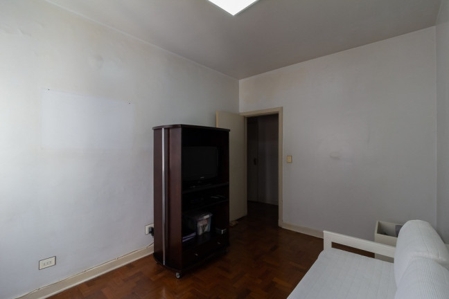 Imagem Imóvel com 3 Quartos à Venda, em Higienópolis - São Paulo Imagem Imóvel com 3 Quartos à Venda, em Higienópolis - São Paulo