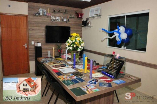 Imagem Casa com 4 Quartos à Venda, 252 m² em Parque Novo Oratório - Santo André Imagem Casa com 4 Quartos à Venda, 252 m² em Parque Novo Oratório - Santo André