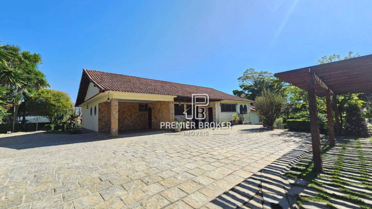 Imagem Casa com 4 Quartos à Venda, 503 m² em Parque São Luiz - Teresópolis Imagem Casa com 4 Quartos à Venda, 503 m² em Parque São Luiz - Teresópolis