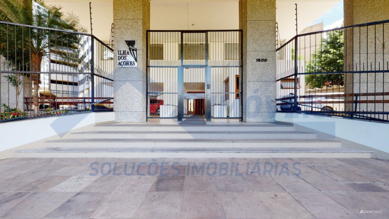 Imagem Imóvel com 2 Quartos à Venda, 65 m² em Cidade Baixa - Porto Alegre Imagem Imóvel com 2 Quartos à Venda, 65 m² em Cidade Baixa - Porto Alegre