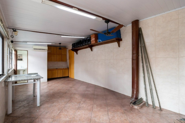 Imagem Casa com 3 Quartos à Venda, 320 m² em São Jorge - Santos Imagem Casa com 3 Quartos à Venda, 320 m² em São Jorge - Santos