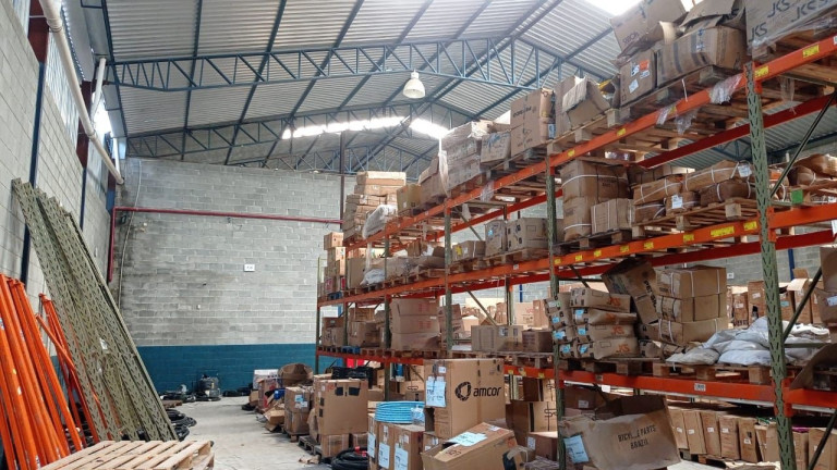 Imagem Galpão para Alugar, 1.350 m² em Chácaras Reunidas - São José Dos Campos Imagem Galpão para Alugar, 1.350 m² em Chácaras Reunidas - São José Dos Campos