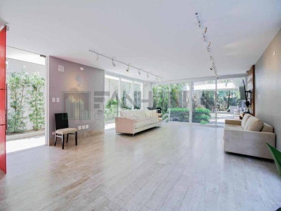 Imagem Casa com 3 Quartos à Venda, 334 m² em Jardim Europa - São Paulo