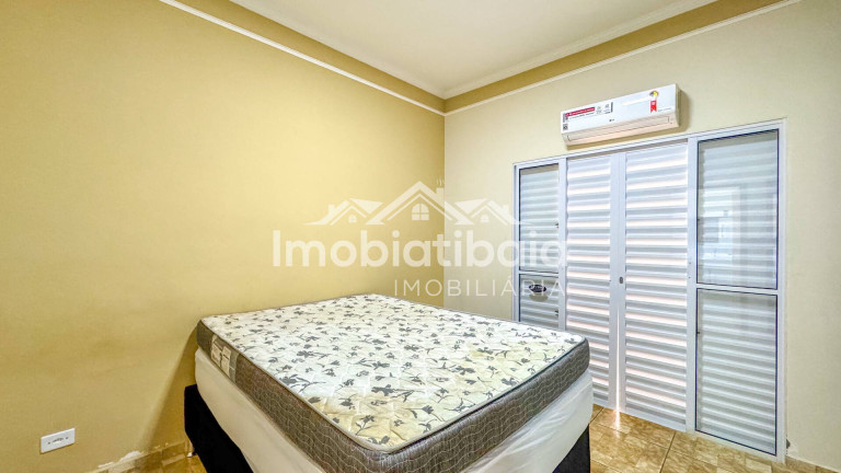 Imagem Chácara com 4 Quartos à Venda, 1.432 m² em Centro - Bom Jesus Dos Perdões Imagem Chácara com 4 Quartos à Venda, 1.432 m² em Centro - Bom Jesus Dos Perdões