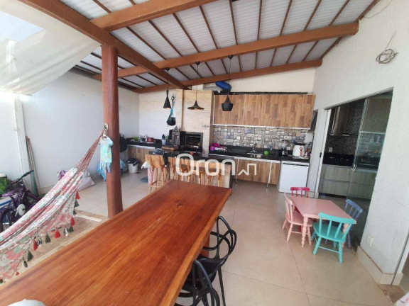 Imagem Sobrado com 3 Quartos à Venda, 197 m² em Setor Negrão De Lima - Goiânia Imagem Sobrado com 3 Quartos à Venda, 197 m² em Setor Negrão De Lima - Goiânia