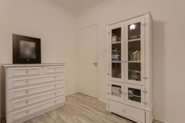 Imagem Imóvel com 2 Quartos à Venda, 75 m² em Petrópolis - Porto Alegre Imagem Imóvel com 2 Quartos à Venda, 75 m² em Petrópolis - Porto Alegre