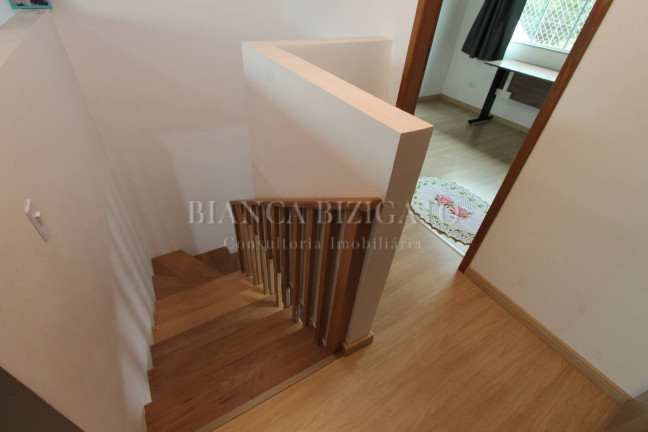 Imagem Sobrado com 3 Quartos à Venda, 185 m² em Loteamento Marinoni - Almirante Tamandaré Imagem Sobrado com 3 Quartos à Venda, 185 m² em Loteamento Marinoni - Almirante Tamandaré
